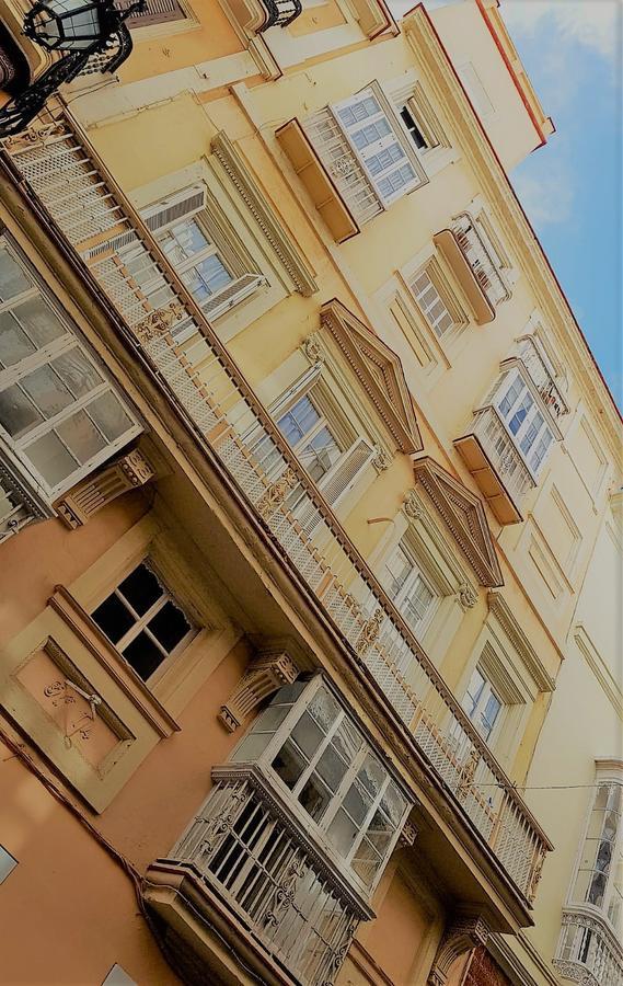 No 14 Cadiz Apartment Luaran gambar